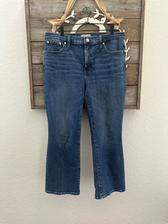 Madewell Denim - Madewell Mid-rise Kick Out Women's Boot Cut Jeans in Classic Blue Denim 31